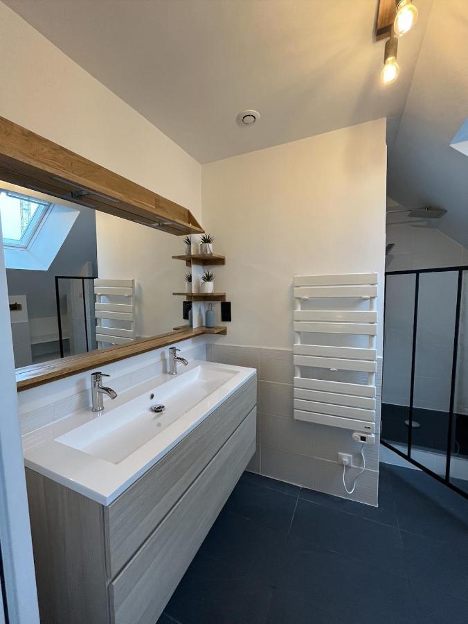 Apartamento Les Pierres De Symphorien - Parking Gratuit Vannes Exterior foto